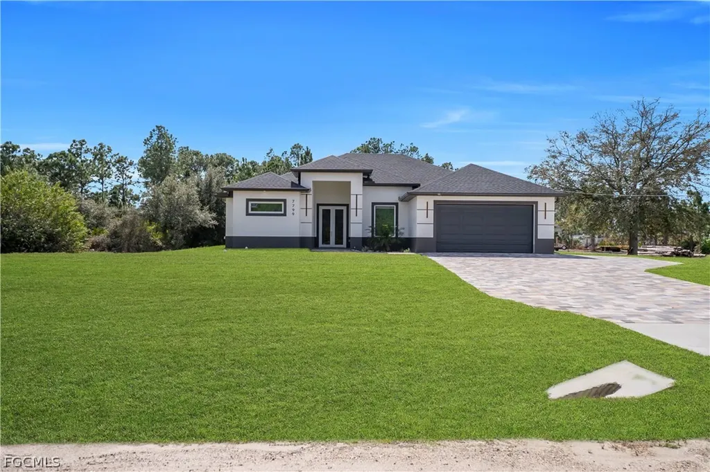 7799 15th Place Labelle FL 33935