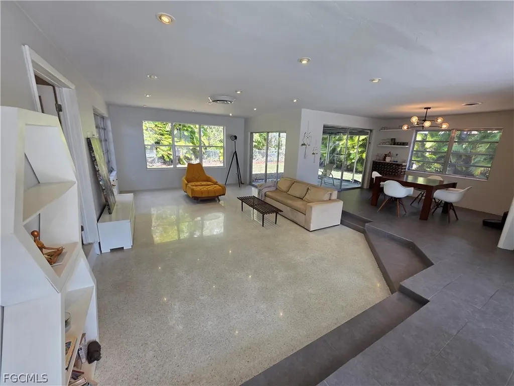 1557 Moreno Avenue Fort Myers FL 33901