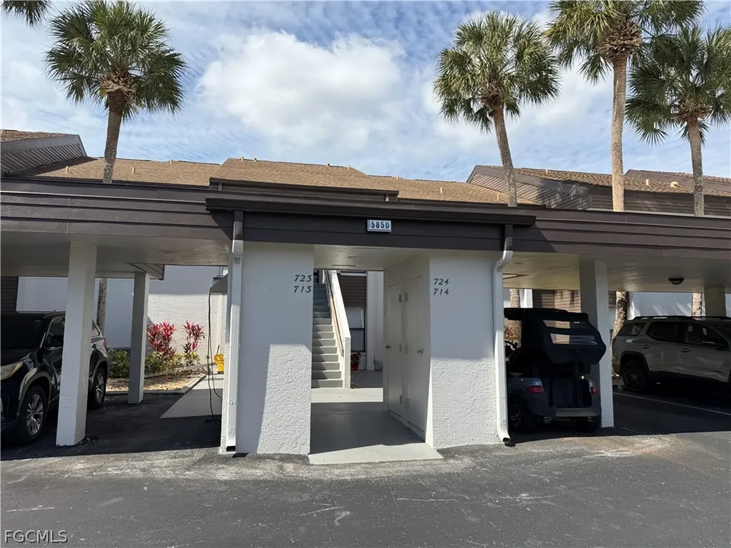 5850 Trailwinds Drive Fort Myers FL 33907