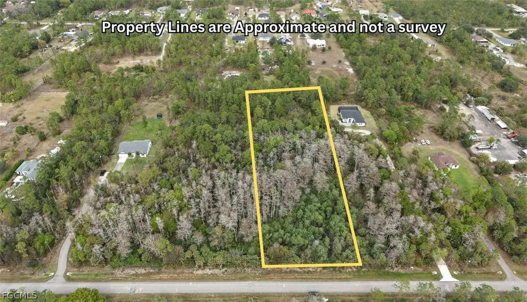 52ND Avenue NE Naples FL 34120