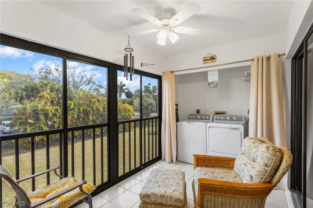 8366 Charter Club Circle Fort Myers FL 33919