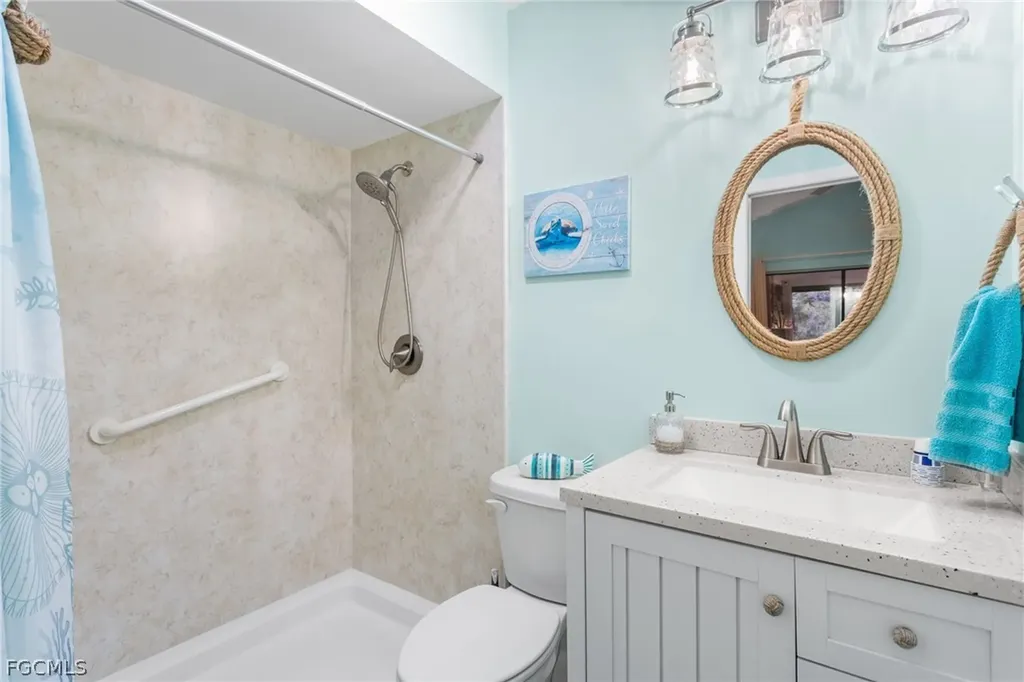 8366 Charter Club Circle Fort Myers FL 33919