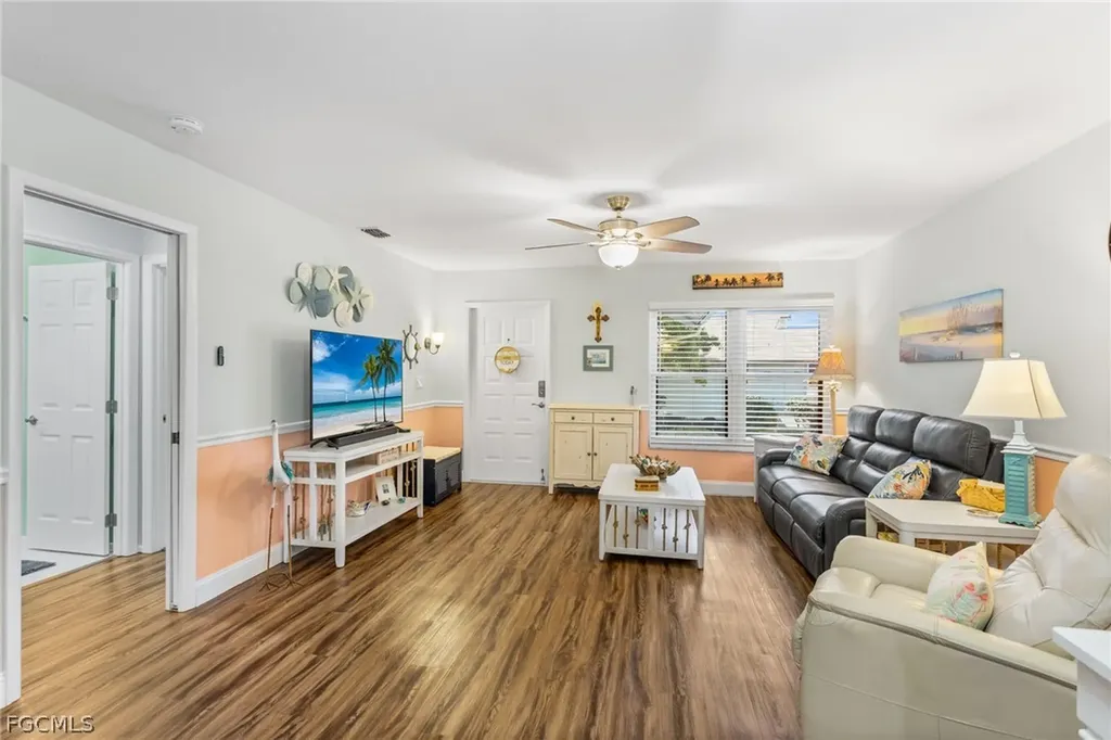 8366 Charter Club Circle Fort Myers FL 33919