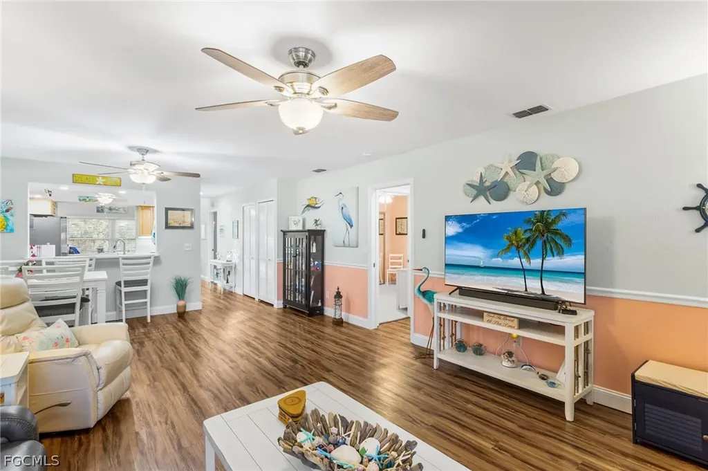 8366 Charter Club Circle Fort Myers FL 33919
