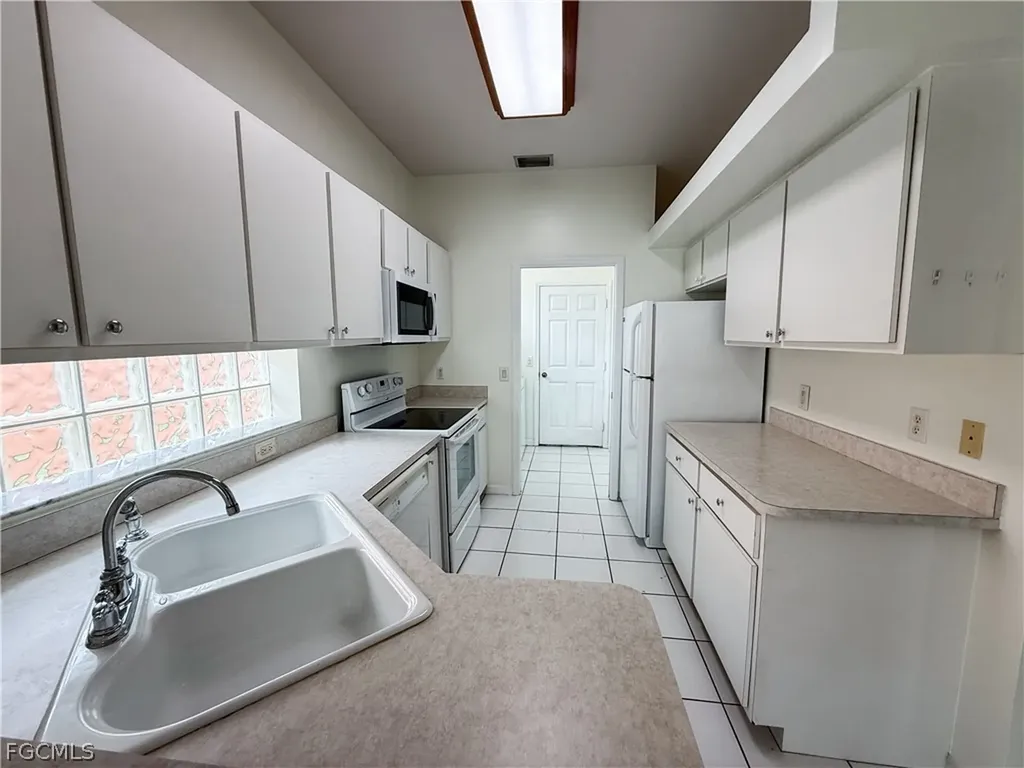 10744 Blue Bimini Circle Estero FL 33928