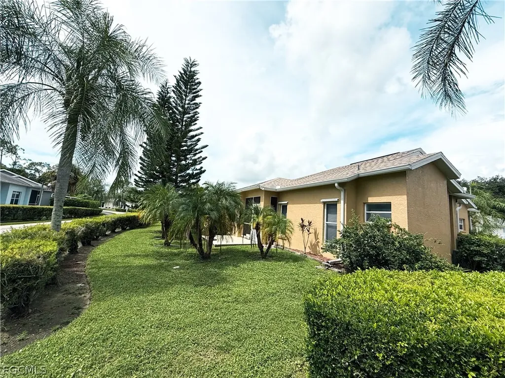 10744 Blue Bimini Circle Estero FL 33928