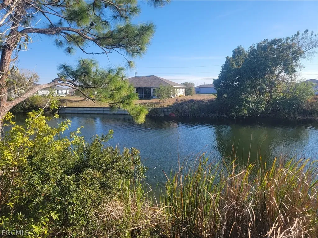 1126 NW 18th Terrace Cape Coral FL 33993