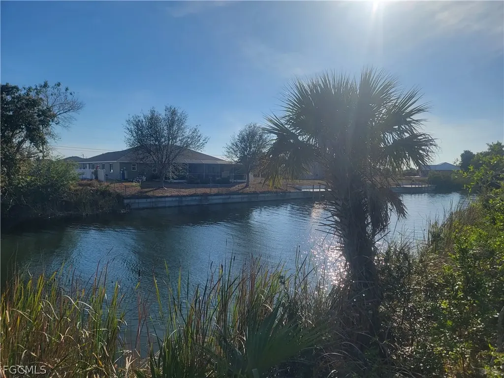 1126 NW 18th Terrace Cape Coral FL 33993