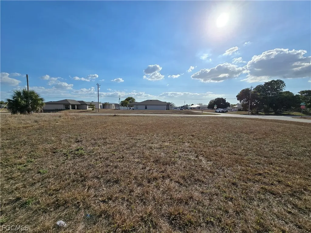 218 NW 28th Street Cape Coral FL 33993