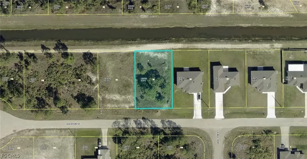 925 Gleason Street Lehigh Acres FL 33974