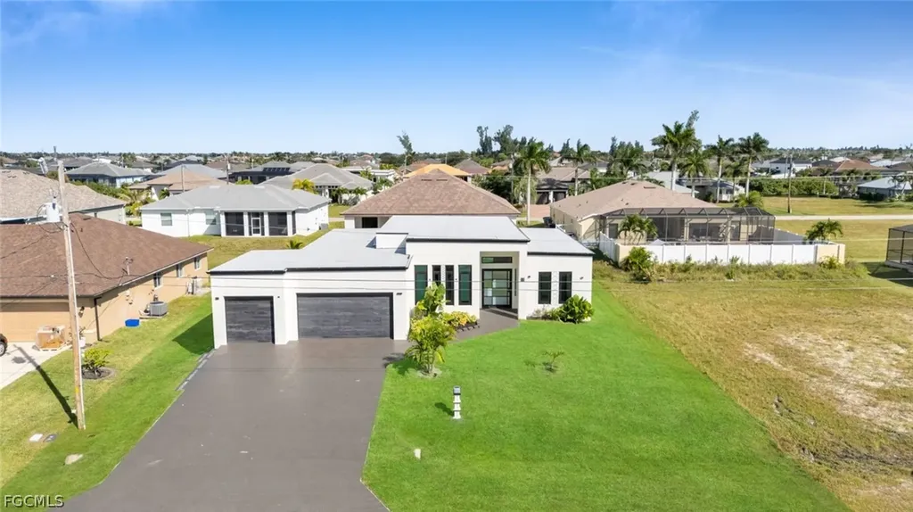 113 SW 37th Avenue Cape Coral FL 33991