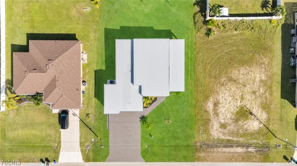 113 SW 37th Avenue Cape Coral FL 33991