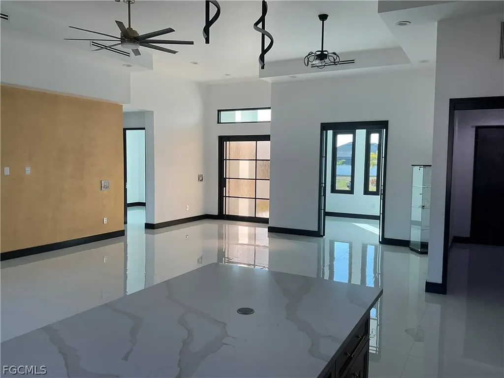 113 SW 37th Avenue Cape Coral FL 33991