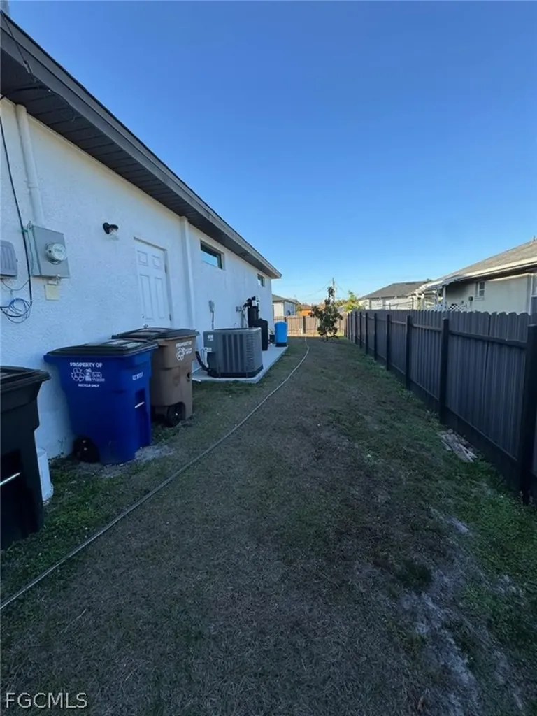 3726 11th Street W Lehigh Acres FL 33971