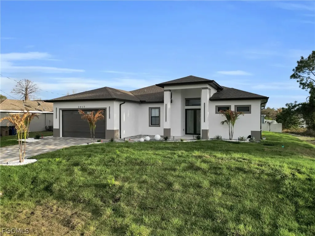 3917 33rd Street SW Lehigh Acres FL 33976
