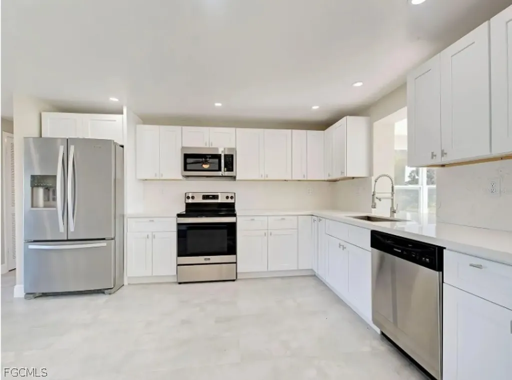 4342 Ewing Circle Port Charlotte FL 33948