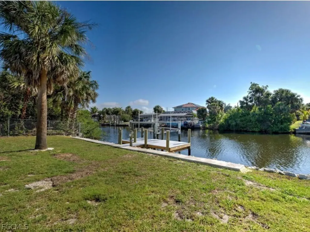 4342 Ewing Circle Port Charlotte FL 33948