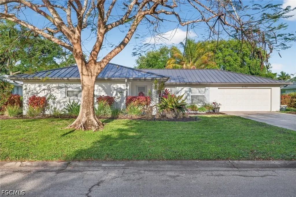 5336 Chippendale Circle W Fort Myers FL 33919