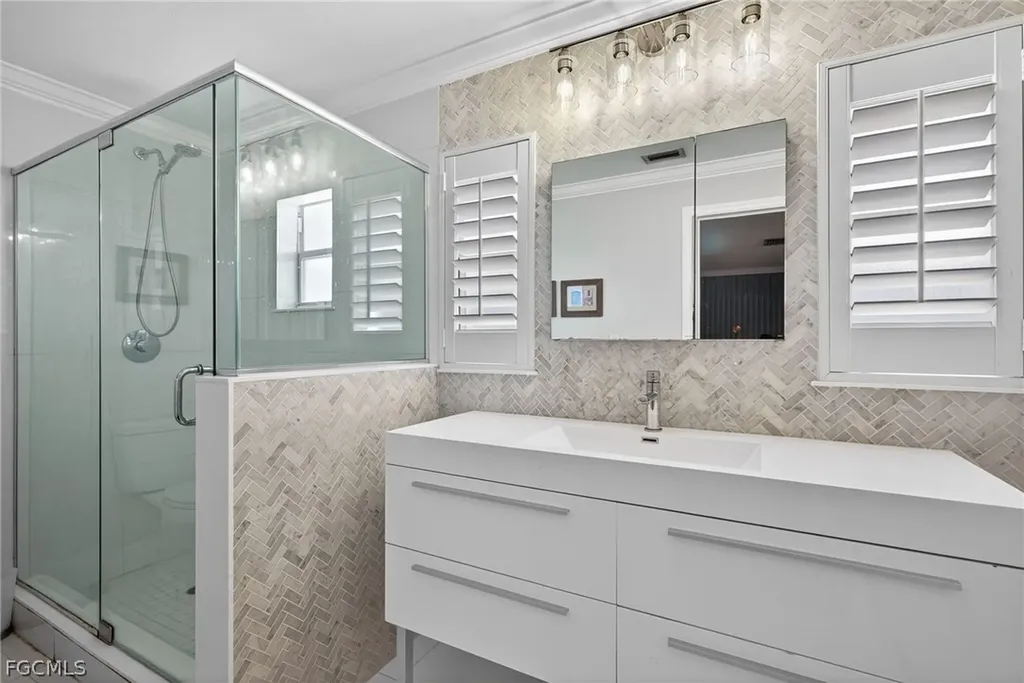 5336 Chippendale Circle W Fort Myers FL 33919