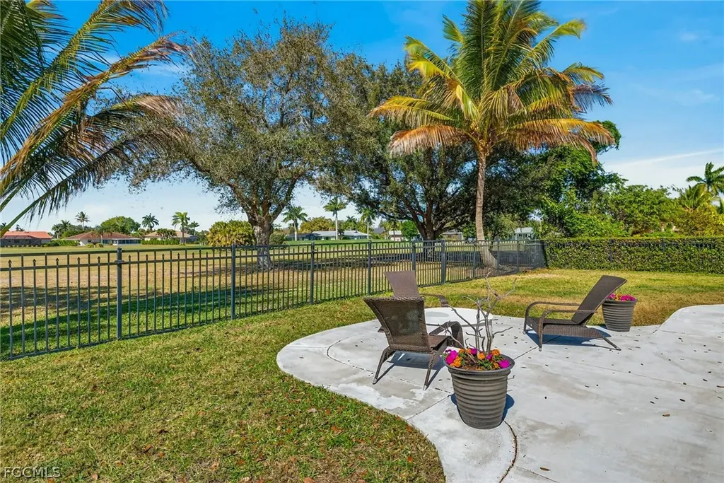 5336 Chippendale Circle W Fort Myers FL 33919