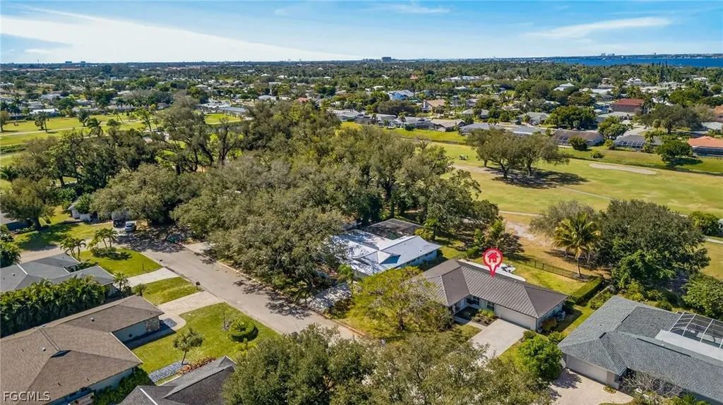 5336 Chippendale Circle W Fort Myers FL 33919