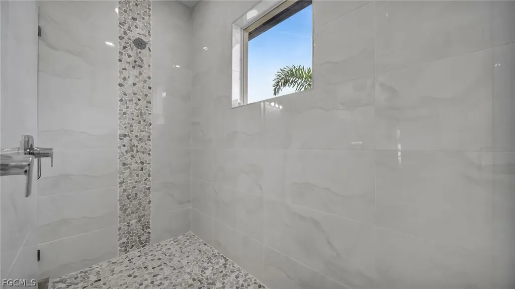 1726 SW 36th Terrace Cape Coral FL 33914