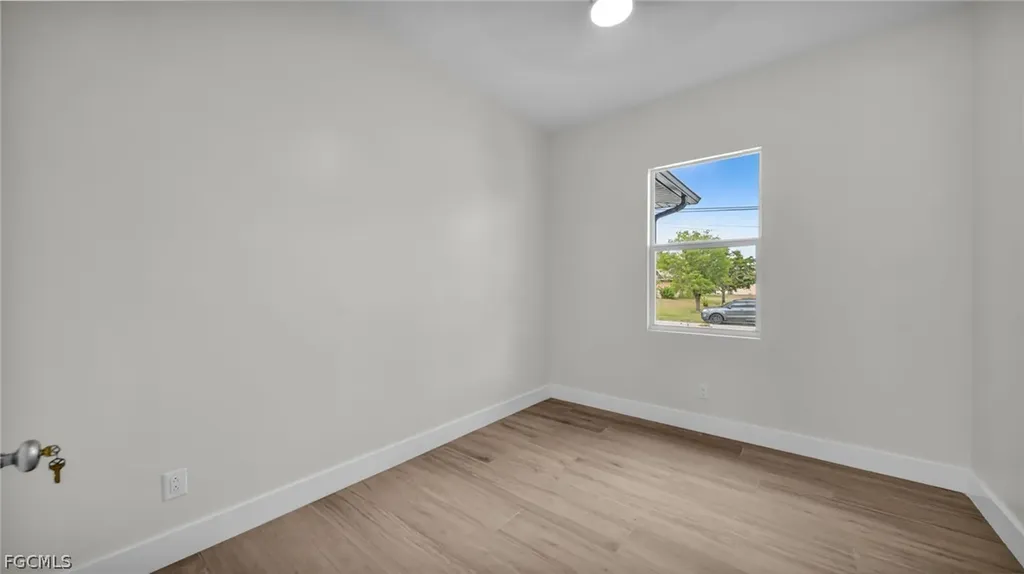 1726 SW 36th Terrace Cape Coral FL 33914