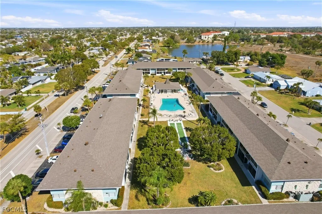 403 SE 43rd Terrace Cape Coral FL 33904