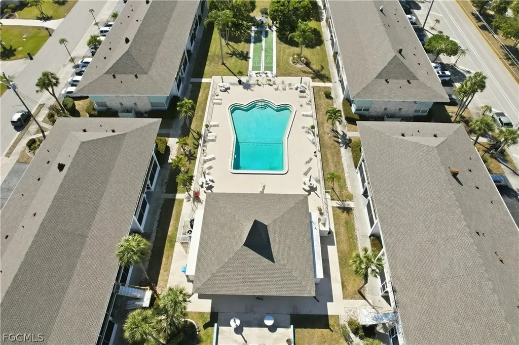 403 SE 43rd Terrace Cape Coral FL 33904