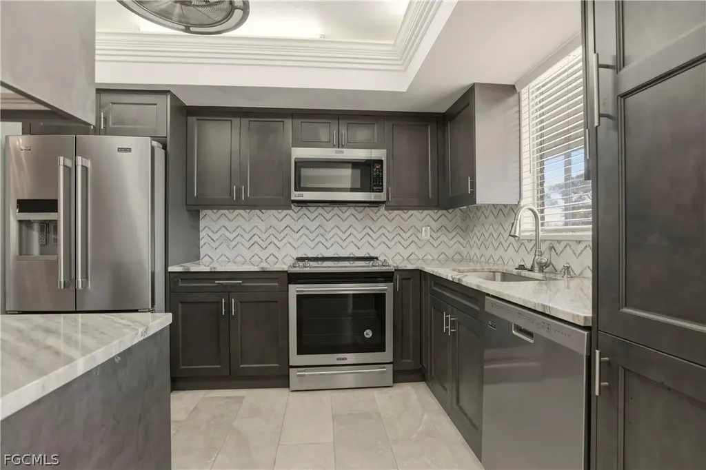 403 SE 43rd Terrace Cape Coral FL 33904