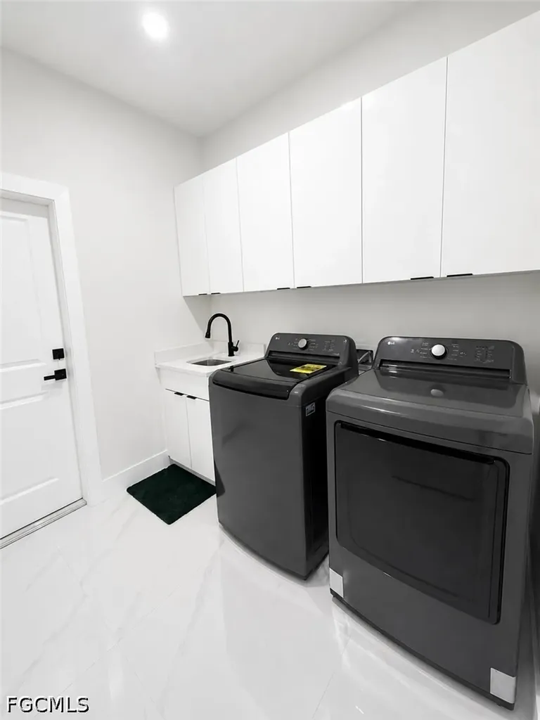 1810 NE 6th Place Cape Coral FL 33909