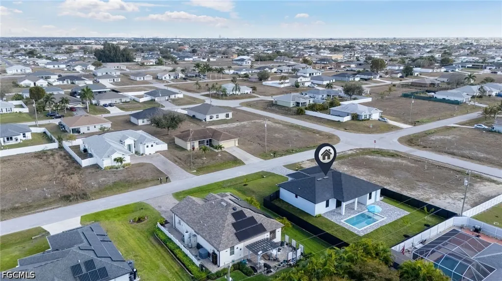 1810 NE 6th Place Cape Coral FL 33909