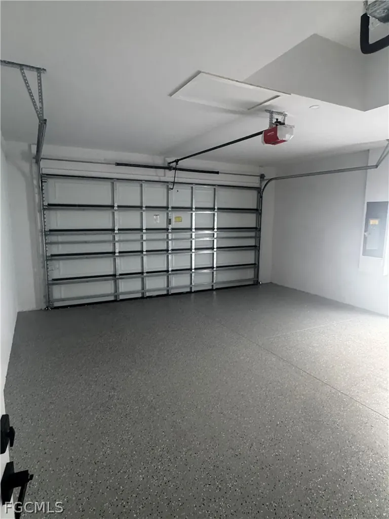 1810 NE 6th Place Cape Coral FL 33909