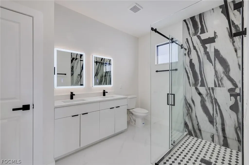 1810 NE 6th Place Cape Coral FL 33909