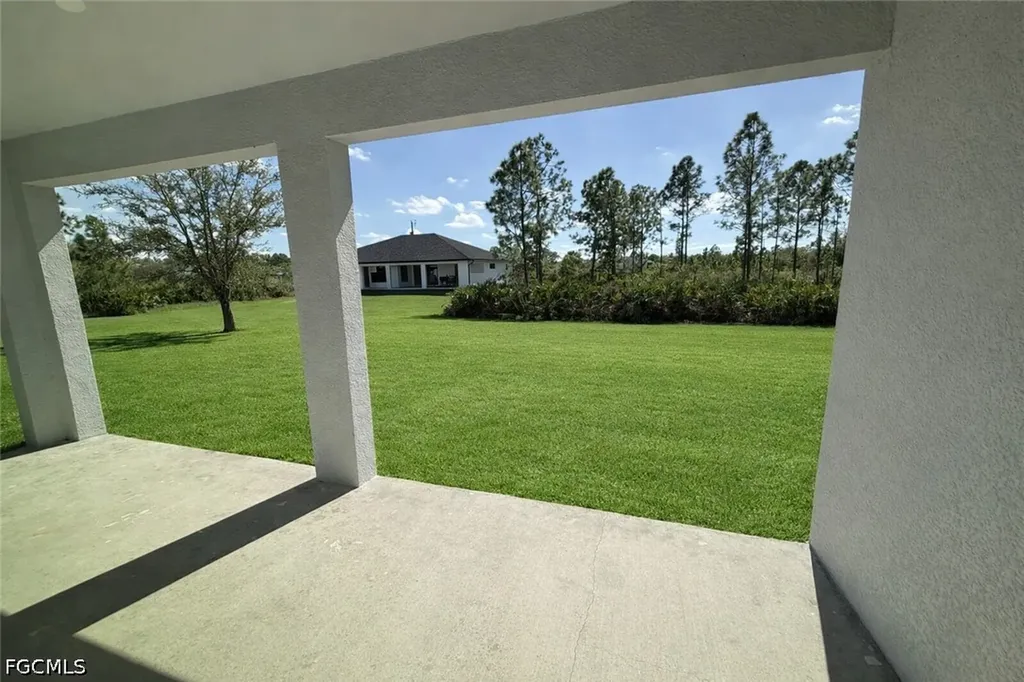 3005 31st Street W Lehigh Acres FL 33971