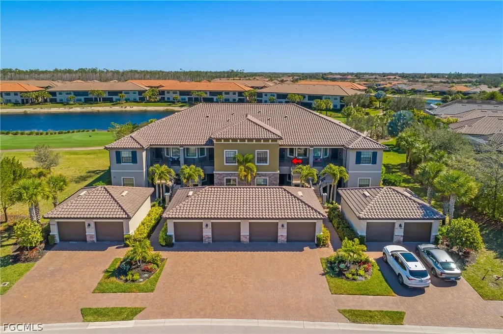9366 Pocida Court Naples FL 34119