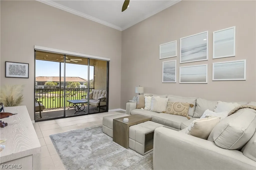9366 Pocida Court Naples FL 34119