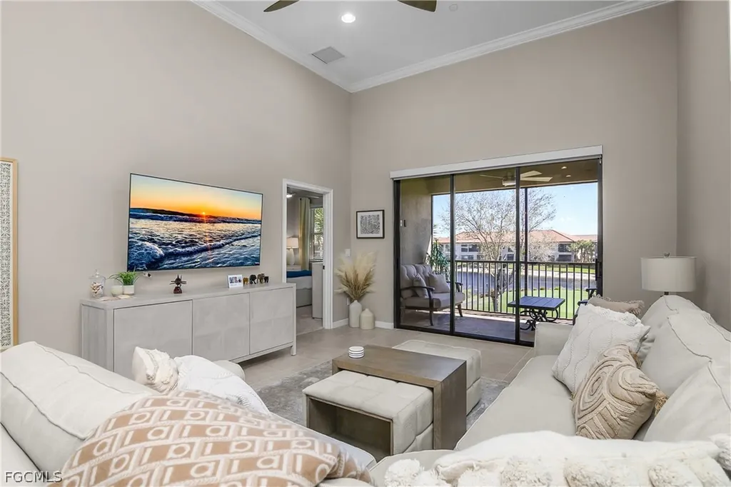 9366 Pocida Court Naples FL 34119