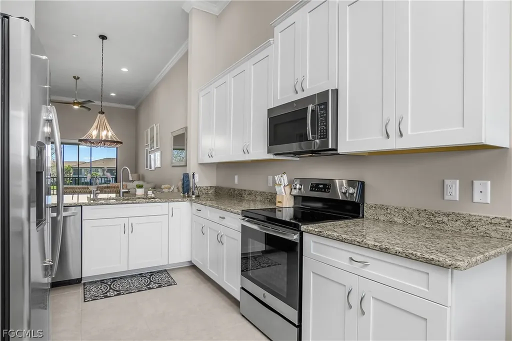 9366 Pocida Court Naples FL 34119