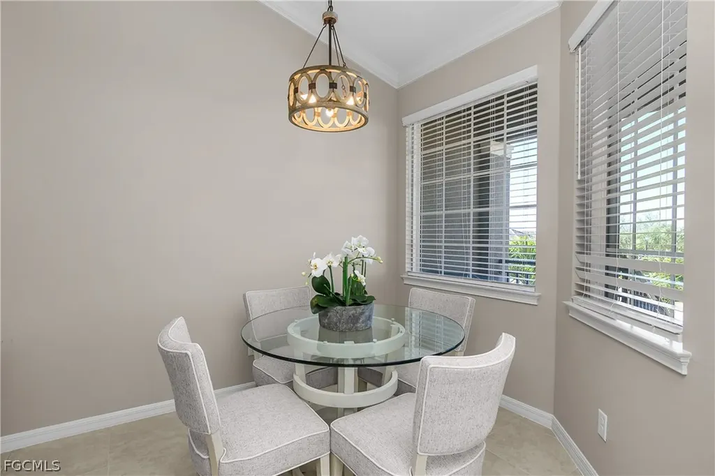 9366 Pocida Court Naples FL 34119