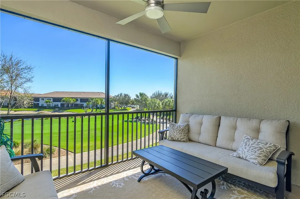 9366 Pocida Court Naples FL 34119