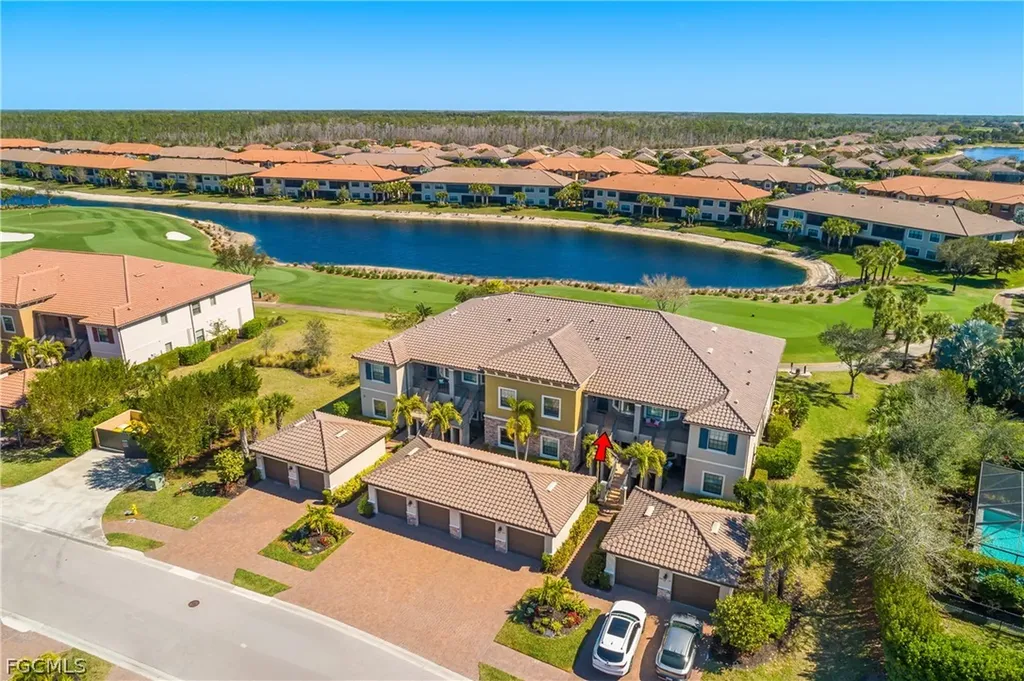 9366 Pocida Court Naples FL 34119