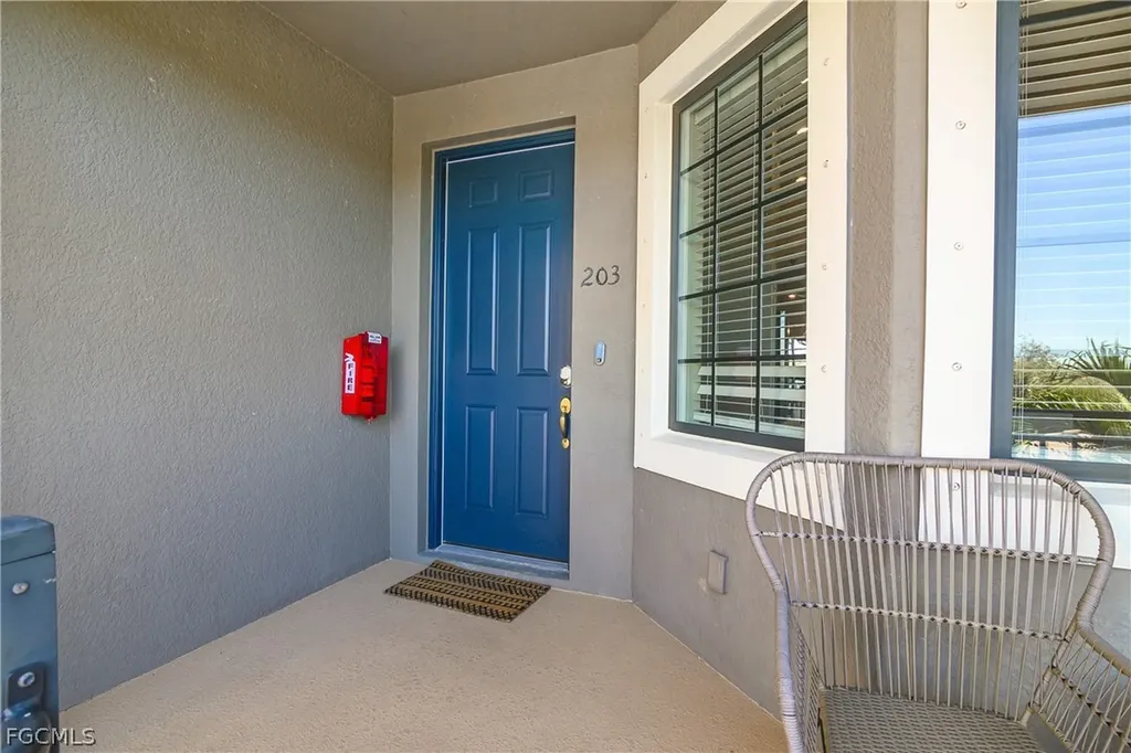 9366 Pocida Court Naples FL 34119