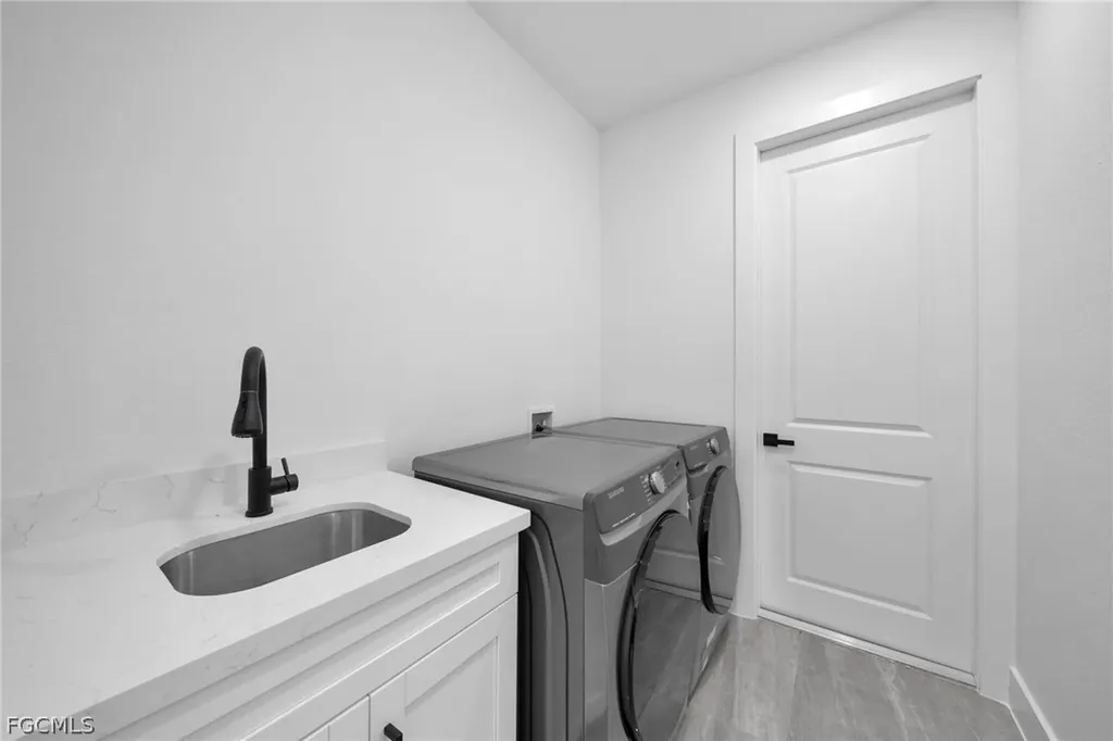 2805 58th Street W Lehigh Acres FL 33971