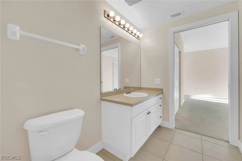 2745 1st Street Fort Myers FL 33916