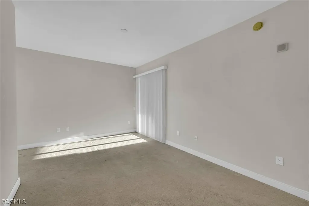 2745 1st Street Fort Myers FL 33916