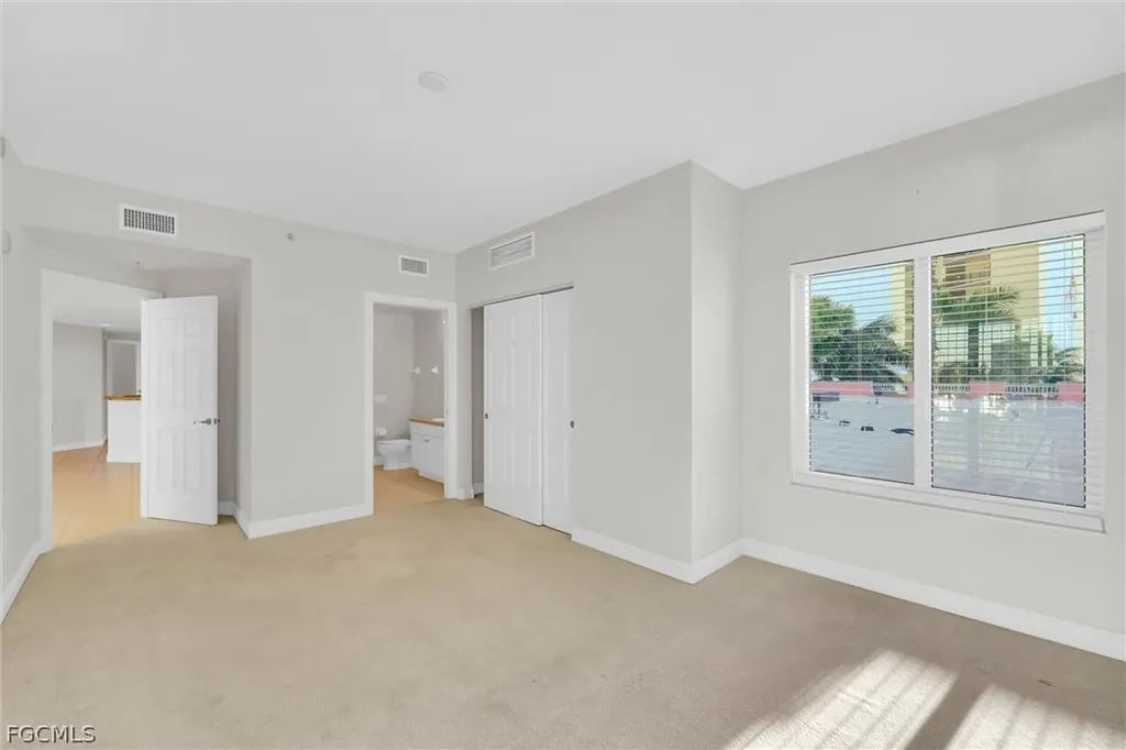 2745 1st Street Fort Myers FL 33916