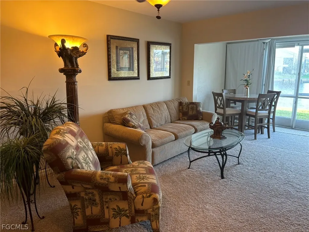 4500 SE 5th Place Cape Coral FL 33904