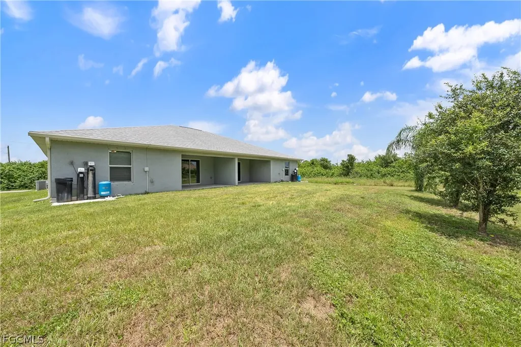 305-307 Hightower Avenue S Lehigh Acres FL 33973