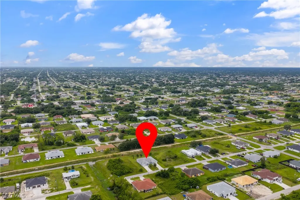 305-307 Hightower Avenue S Lehigh Acres FL 33973